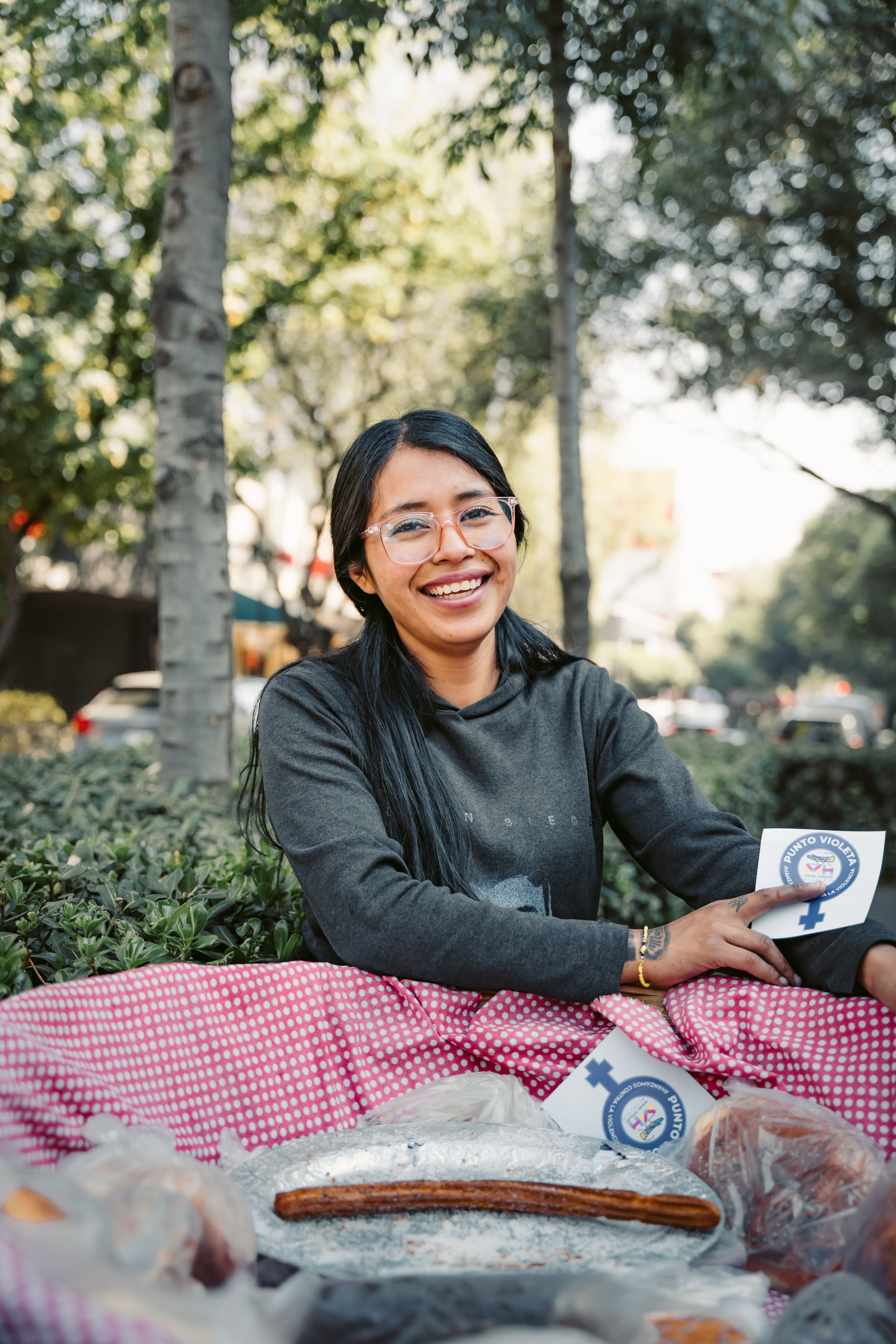 Foto de una madre sonriendo, usada como referencia para BabyDreams